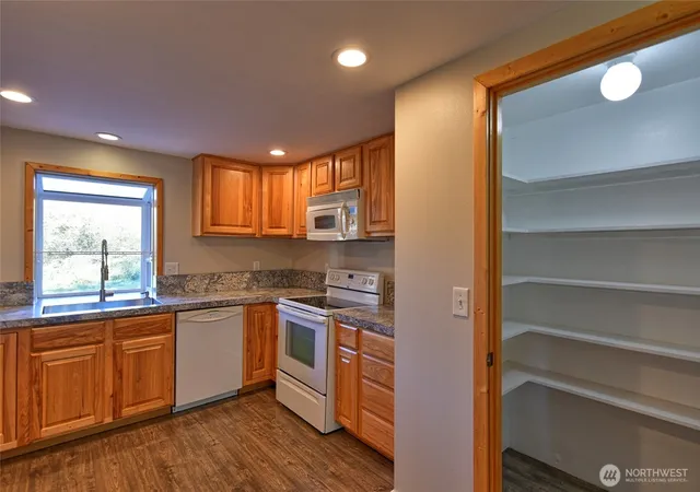 Photo 4 of Single family home for sale at 4914 6th Avenue NW, Tulalip, WA 98271 | MLS# NWM2593829 | Listing updated on 2026-10-18