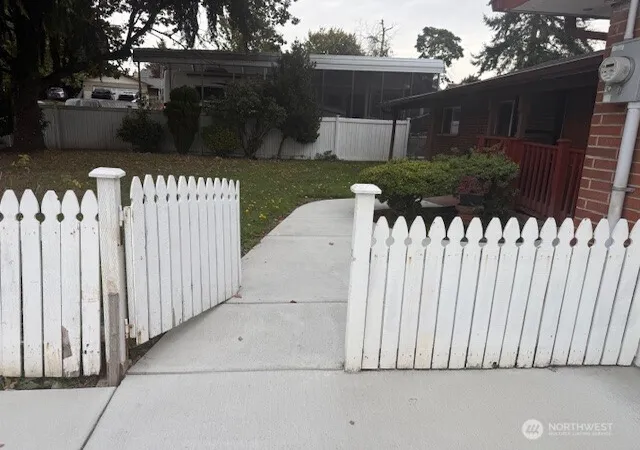 Photo 3 of Single family home for sale at 11605 SE 258th Street, Kent, WA 98030 | MLS# NWM2593832 | Listing updated on 2026-10-14