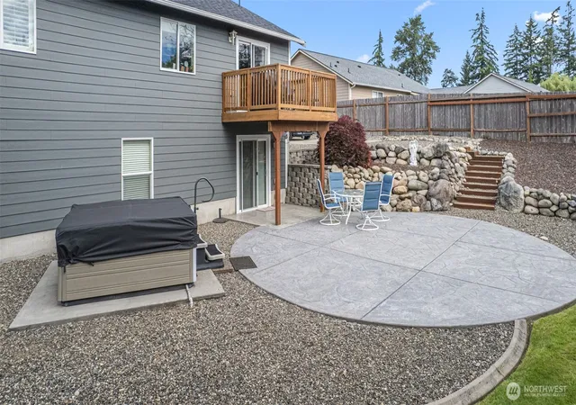 Photo 1 of Single family home for sale at 905 Cody St SE, Rainier, WA 98576 | MLS# NWM2593859 | Listing updated on 2026-10-15