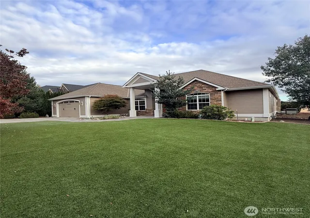 Photo 2 of Single family home for sale at 293 Coyote Ridge Rd, Walla Walla, WA 99362 | MLS# NWM2593888 | Listing updated on 2026-10-14