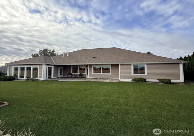 Photo 3 of Single family home for sale at 293 Coyote Ridge Rd, Walla Walla, WA 99362 | MLS# NWM2593888 | Listing updated on 2026-10-14