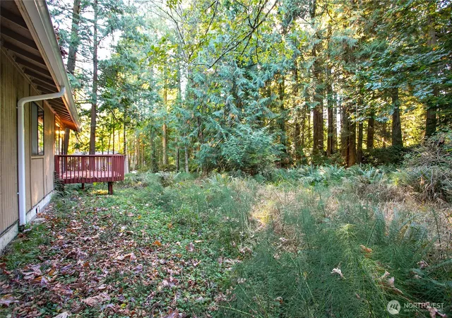 Photo 32 of Single family home for sale at 10 Lost Frk Ln, Bellingham, WA 98229 | MLS# NWM2593893 | Listing updated on 2026-10-20