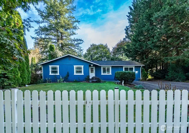 Photo 2 of Single family home for sale at 14833 Moonlight Dr, Gold Bar, WA 98251 | MLS# NWM2593904 | Listing updated on 2026-10-15