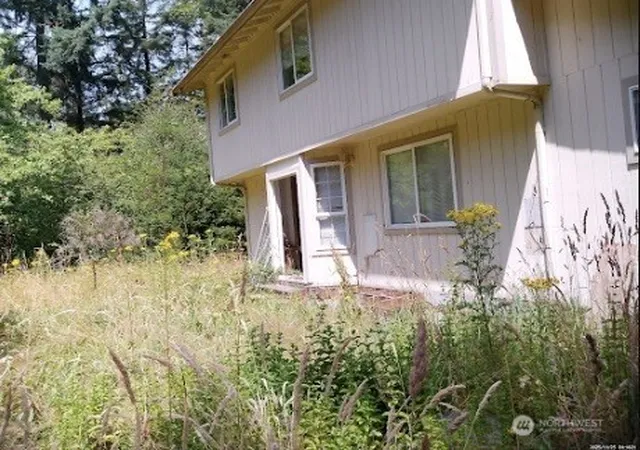 Photo 2 of Single family home for sale at 32120 71st Avenue S, Roy, WA 98580 | MLS# NWM2593912 | Listing updated on 2026-10-15