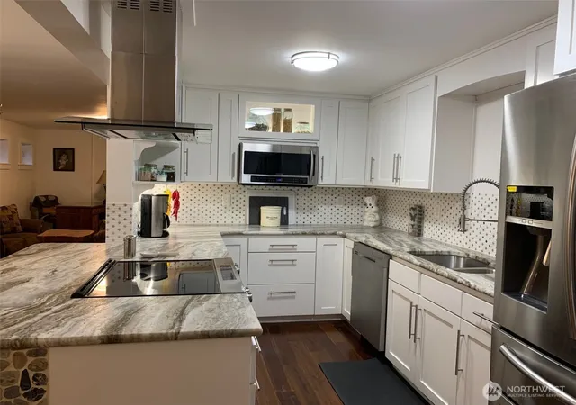 Photo 4 of Single family home for sale at 52839 Railroad Ave, Rockport, WA 98283 | MLS# NWM2593918 | Listing updated on 2026-10-14