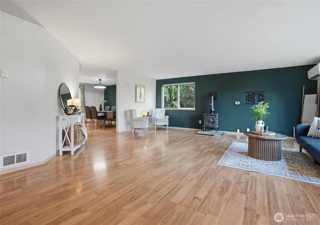 Photo 3 of Single family home for sale at 81 E Wokojance Ln, Shelton, WA 98584 | MLS# NWM2593930 | Listing updated on 2026-10-14