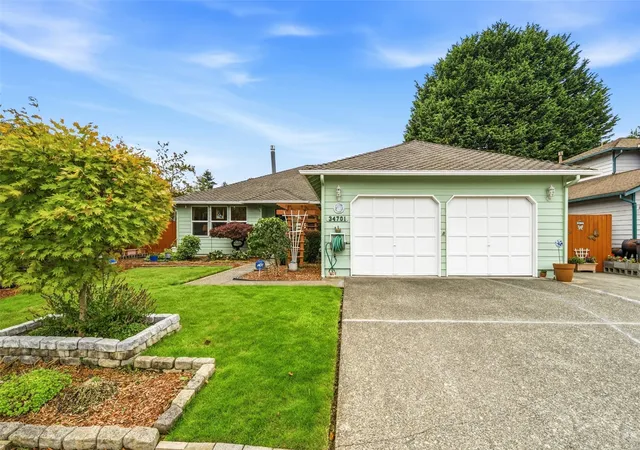 Photo 1 of Single family home for sale at 34701 31st Place Sw, Federal Way, WA 98023 | MLS# NWM2593936 | Listing updated on 2026-10-20