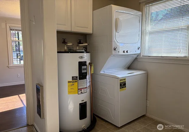 Photo 4 of Single family home for sale at 11225 Woodley Ave S, Seattle, WA 98178 | MLS# NWM2593944 | Listing updated on 2026-10-15