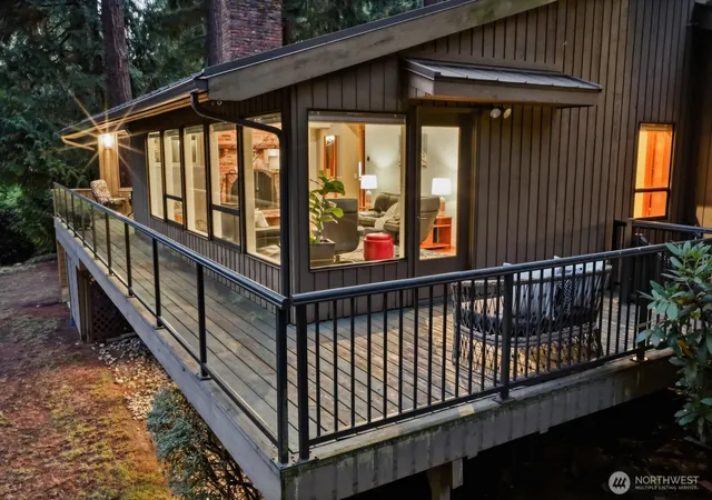Photo 2 of Single family home for sale at 4786 NE 178th Street, Lake Forest Park, WA 98155 | MLS# NWM2593951 | Listing updated on 2026-10-18