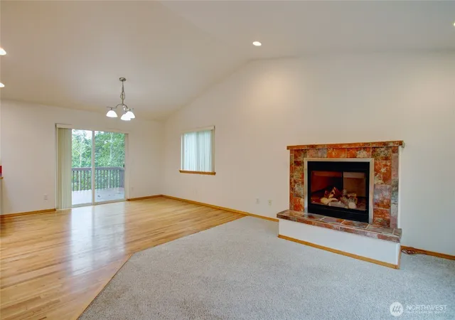 Photo 4 of Single family home for sale at 932 Dolphin St, Camano Island, WA 98282 | MLS# NWM2593953 | Listing updated on 2026-10-16