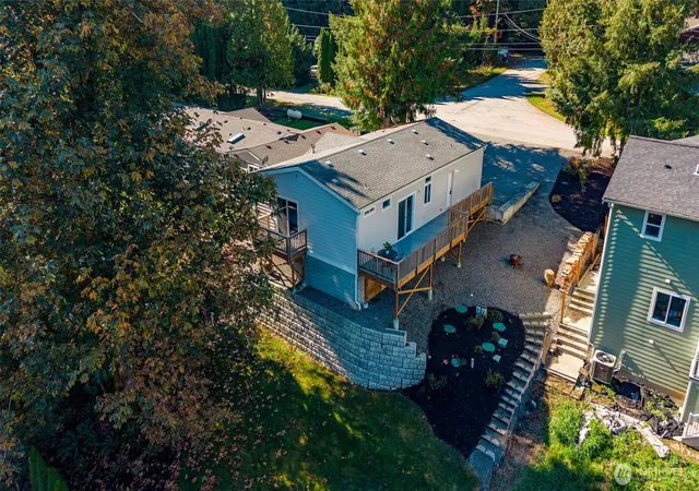 Photo 2 of Manufactured home for sale at 480 Fir Ln, Sedro Woolley, WA 98284 | MLS# NWM2593964 | Listing updated on 2026-10-14