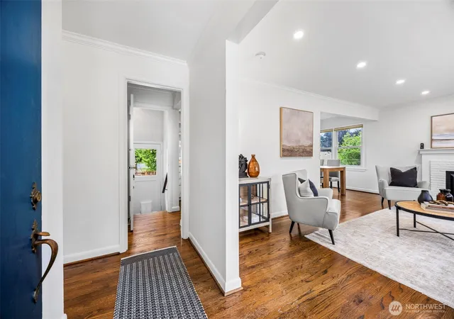 Photo 4 of Single family home for sale at 4908 S Snoqualmie St, Seattle, WA 98118 | MLS# NWM2593970 | Listing updated on 2026-10-22