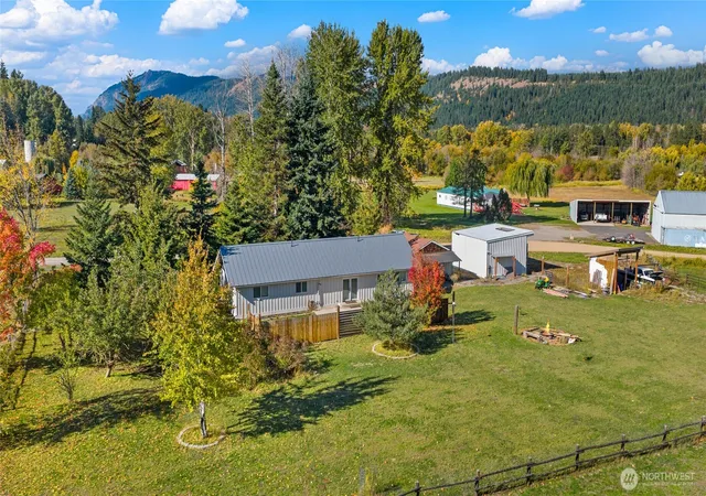 Photo 3 of Single family home for sale at 120 Three Lakes Rd, Cle Elum, WA 98922 | MLS# NWM2593981 | Listing updated on 2026-10-14