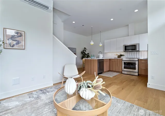 Photo 3 of Townhouse for sale at 715 15th Avenue #A, Seattle, WA 98122 | MLS# NWM2593989 | Listing updated on 2026-10-15