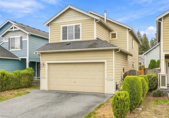 Photo 1 of Condo for sale at 19423 Meridian Pl W, Bothell, WA 98012 | MLS# NWM2594001 | Listing updated on 2026-10-22