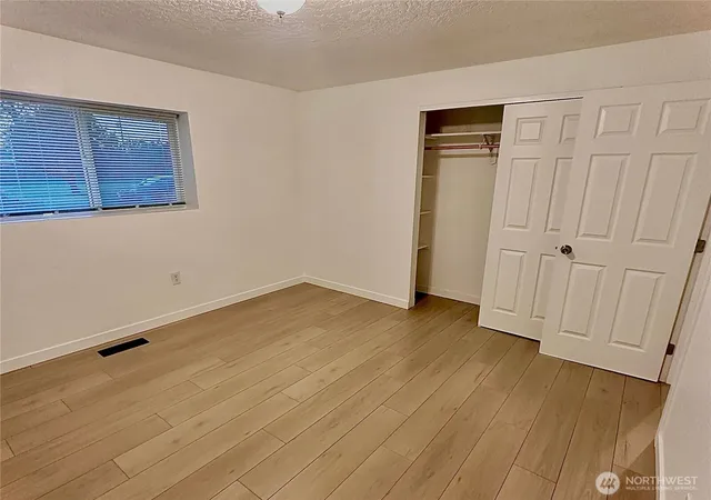 Photo 4 of House for sale at 1911 S Beech, Kennewick, WA 99337 | MLS# NWM2594013 | Listing updated on 2026-10-14