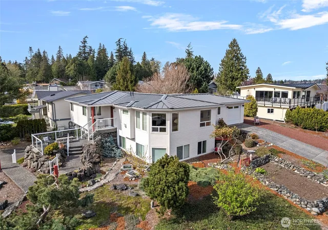 Photo 2 of Single family home for sale at 5726 Nakat Way, Blaine, WA 98230 | MLS# NWM2594017 | Listing updated on 2026-10-16