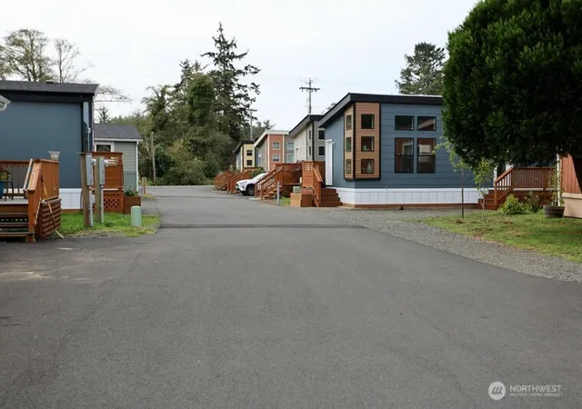 Photo 2 of Manufactured home for sale at 1303 30th Street #4, Seaview, WA 98644 | MLS# NWM2594023 | Listing updated on 2026-10-28