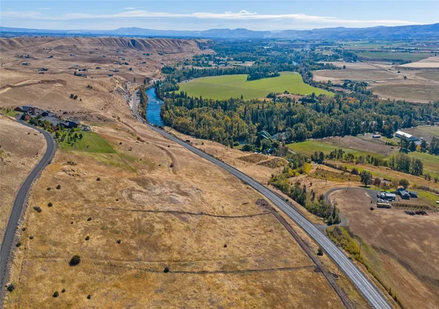 Photo 2 of Land for sale at 1 Xx Lot D Hwy 10, Ellensburg, WA 98926 | MLS# NWM2594037 | Listing updated on 2026-10-19