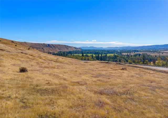 Photo 4 of Land for sale at 1 Xx Lot D Hwy 10, Ellensburg, WA 98926 | MLS# NWM2594037 | Listing updated on 2026-10-19