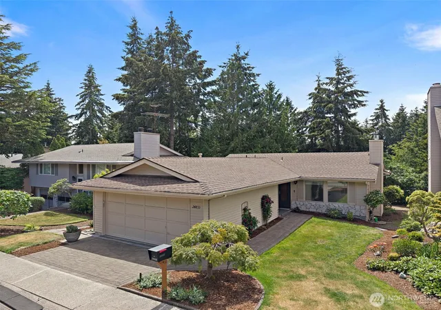 Photo 2 of Single family home for sale at 24833 13th Avenue S, Des Moines, WA 98198 | MLS# NWM2594047 | Listing updated on 2026-10-15