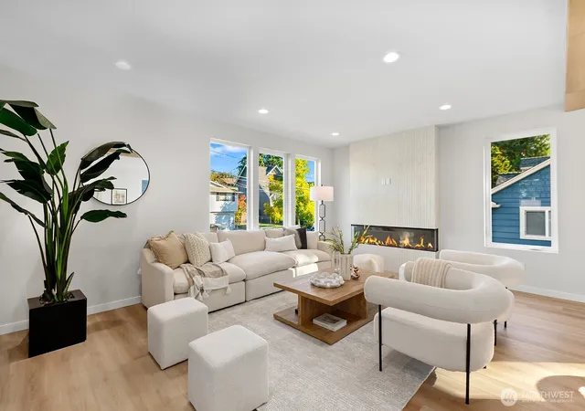 Photo 4 of Single family home for sale at 725 N 88th Street #A, Seattle, WA 98103 | MLS# NWM2594076 | Listing updated on 2026-10-15