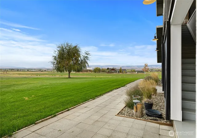Photo 4 of Single family home for sale at 1510 Hamilton Rd, Ellensburg, WA 98926 | MLS# NWM2594078 | Listing updated on 2026-10-14