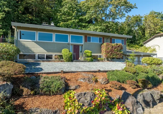 Photo 1 of Sale Pending at 455 Seneca Ave NW, Renton, WA 98057 | MLS# NWM2594119 | Listing updated on 2026-10-26