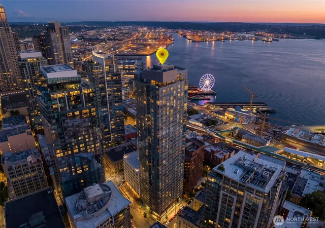 Condo for sale at 121 Stewart St #503, Seattle, WA 98101 | MLS# NWM2594121