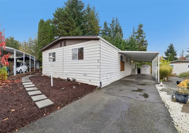 Manufactured home for sale at 4111 164th Street SW #12, Lynnwood, WA 98087 | MLS# NWM2594138