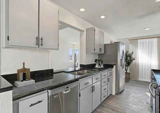 Photo 4 of Single family home for sale at 414 Biggs Rd, Moses Lake, WA 98837 | MLS# NWM2594148 | Listing updated on 2026-10-27