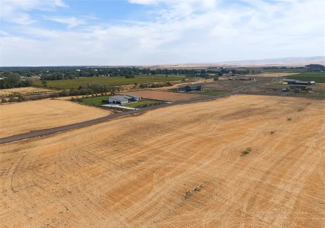 Photo 3 of Land for sale at 0 Lot 7 Healey Dr, Walla Walla, WA 99362 | MLS# NWM2594157 | Listing updated on 2026-10-26