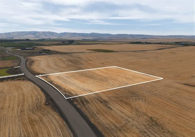 Photo 3 of Land for sale at 0 Lot 7 Healey Dr, Walla Walla, WA 99362 | MLS# NWM2594157 | Listing updated on 2026-10-26