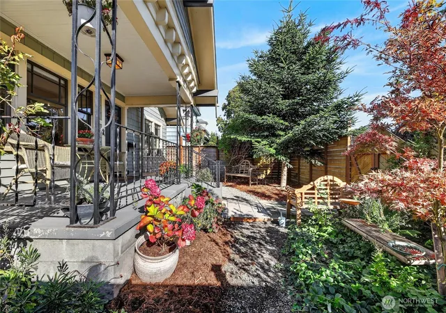 Photo 4 of Single family home for sale at 3710 S K St, Tacoma, WA 98418 | MLS# NWM2594161 | Listing updated on 2026-10-18