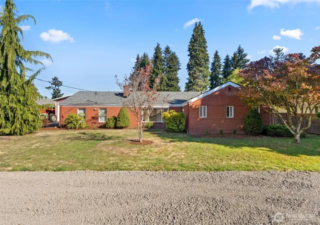 Photo 1 of Single family home for sale at 1204 Rancho Rd, Centralia, WA 98531 | MLS# NWM2594165 | Listing updated on 2026-10-15