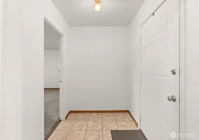 Photo 3 of Single family home for sale at 1204 Rancho Rd, Centralia, WA 98531 | MLS# NWM2594165 | Listing updated on 2026-10-15