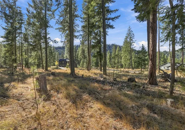 Photo 1 of Land for sale at 71 Gold Leaf Ln, Cle Elum, WA 98922 | MLS# NWM2594168 | Listing updated on 2026-10-17