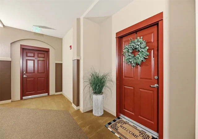 Photo 3 of Sale Pending at 5600 Harbour Pointe Blvd #2-107, Mukilteo, WA 98275 | MLS# NWM2594176 | Listing updated on 2026-10-25