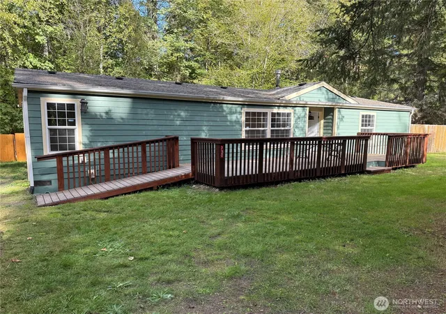 Photo 2 of Manufactured home for sale at 730 Ne Snowcap Dr, Tahuya, WA 98588 | MLS# NWM2594204 | Listing updated on 2026-10-18