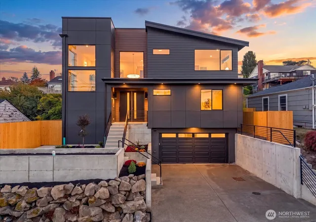 Single family home for sale at 2815 W Elmore St, Seattle, WA 98199 | MLS# NWM2594238 | Listing updated on 2026-10-16