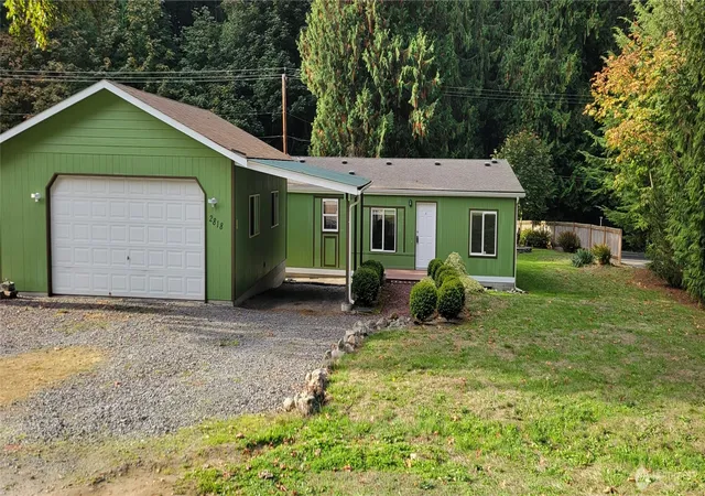 Photo 2 of Manufactured home for sale at 2818 Huckleberry Ln, Camano Island, WA 98282 | MLS# NWM2594247 | Listing updated on 2026-10-24