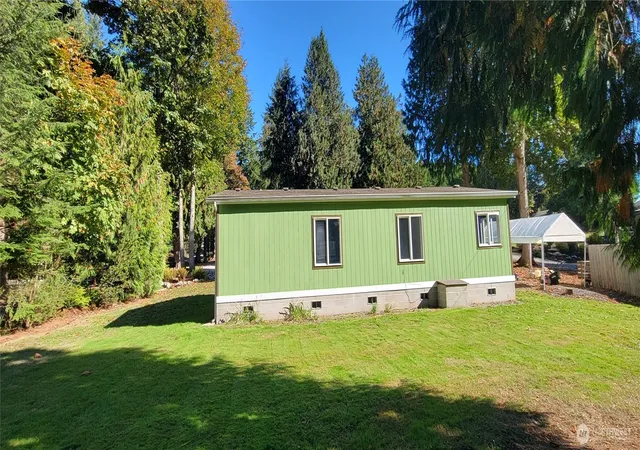 Photo 3 of Manufactured home for sale at 2818 Huckleberry Ln, Camano Island, WA 98282 | MLS# NWM2594247 | Listing updated on 2026-10-24