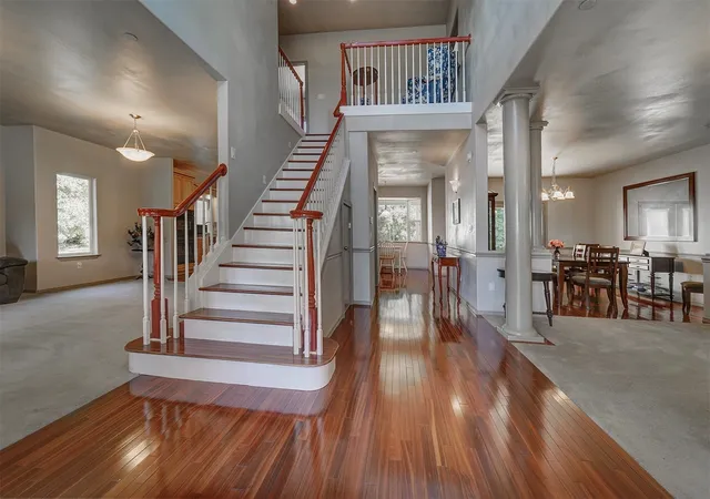 Photo 3 of Single family home for sale at 323 E Alderwood Rd, Belfair, WA 98528 | MLS# NWM2594286 | Listing updated on 2026-10-23