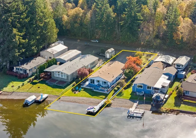 Photo 1 of Single family home for sale at 1150 SE Crescent Dr, Shelton, WA 98584 | MLS# NWM2594310 | Listing updated on 2026-10-23