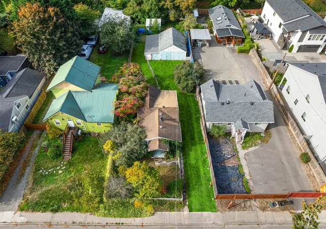 Photo 1 of Single family home for sale at 11801 40th Avenue S, Tukwila, WA 98168 | MLS# NWM2594326 | Listing updated on 2026-10-17