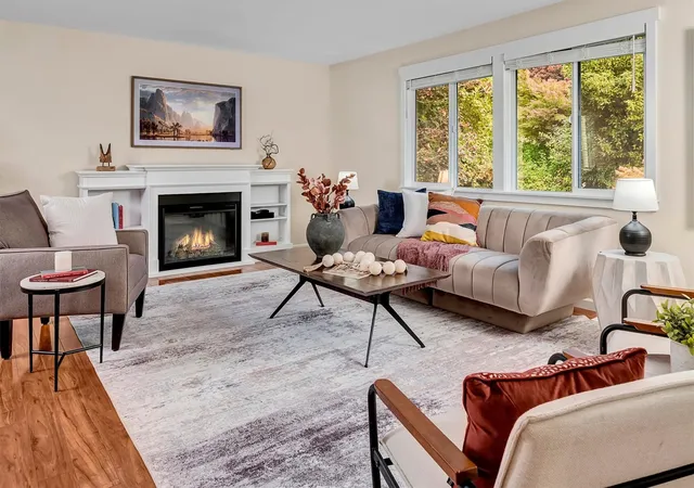 Photo 1 of Single family home for sale at 10118 NE 198th Place, Bothell, WA 98011 | MLS# NWM2594344 | Listing updated on 2026-10-20