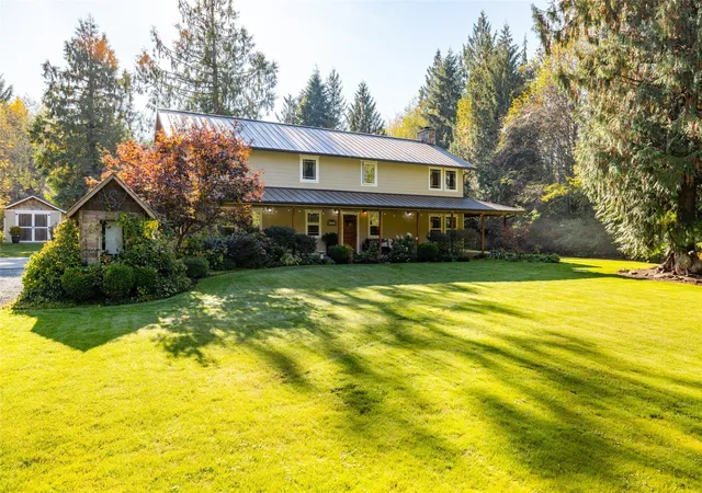 Photo 1 of Single family home for sale at 29638 S Skagit Hwy, Sedro Woolley, WA 98284 | MLS# NWM2594354 | Listing updated on 2026-10-31