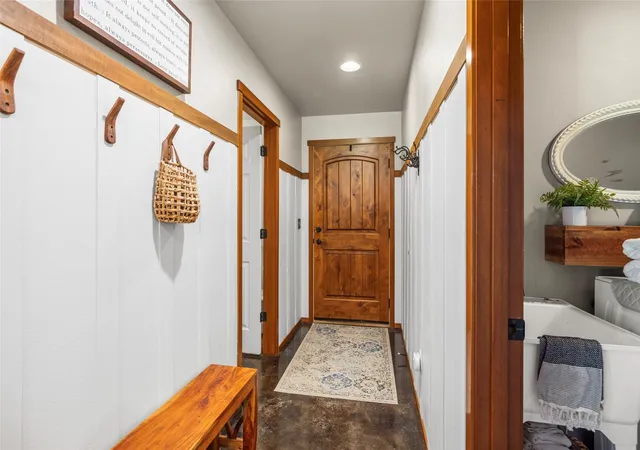 Photo 3 of Single family home for sale at 29638 S Skagit Hwy, Sedro Woolley, WA 98284 | MLS# NWM2594354 | Listing updated on 2026-10-31