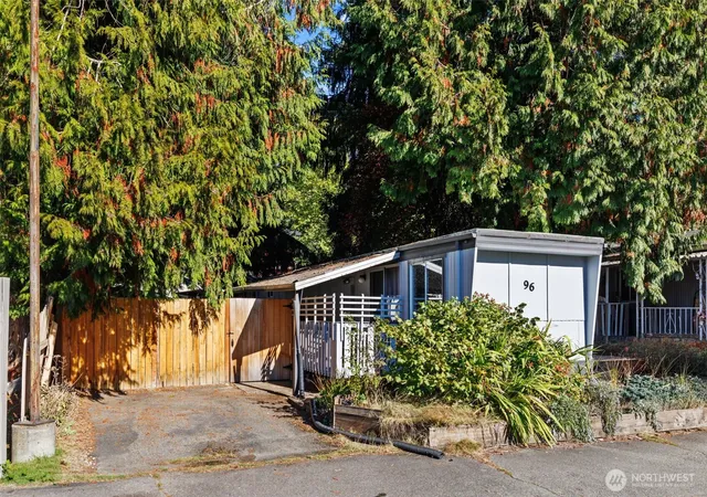 Photo 1 of Manufactured home for sale at 10515 Woodinville Dr #96, Bothell, WA 98011 | MLS# NWM2594357 | Listing updated on 2026-10-15