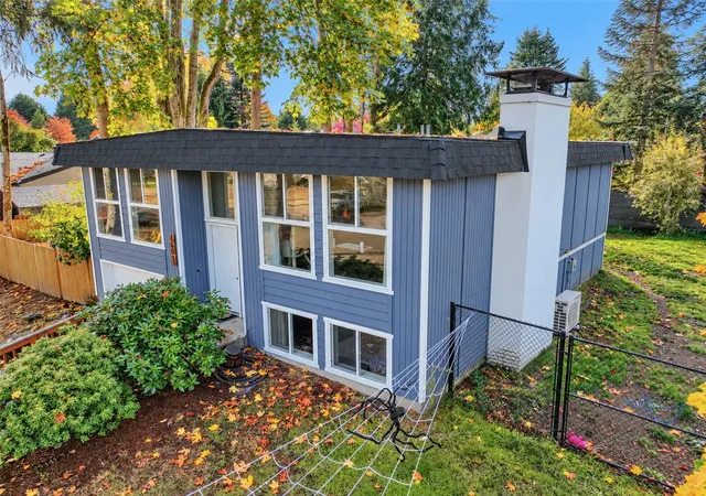 Photo 3 of Single family home for sale at 1609 Homann Dr SE, Lacey, WA 98503 | MLS# NWM2594371 | Listing updated on 2026-10-29